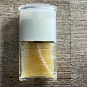 Calyx Shimmering Mist Bottle in Gold and White